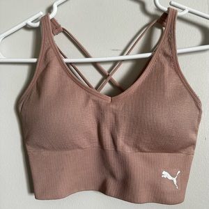 Sports bra